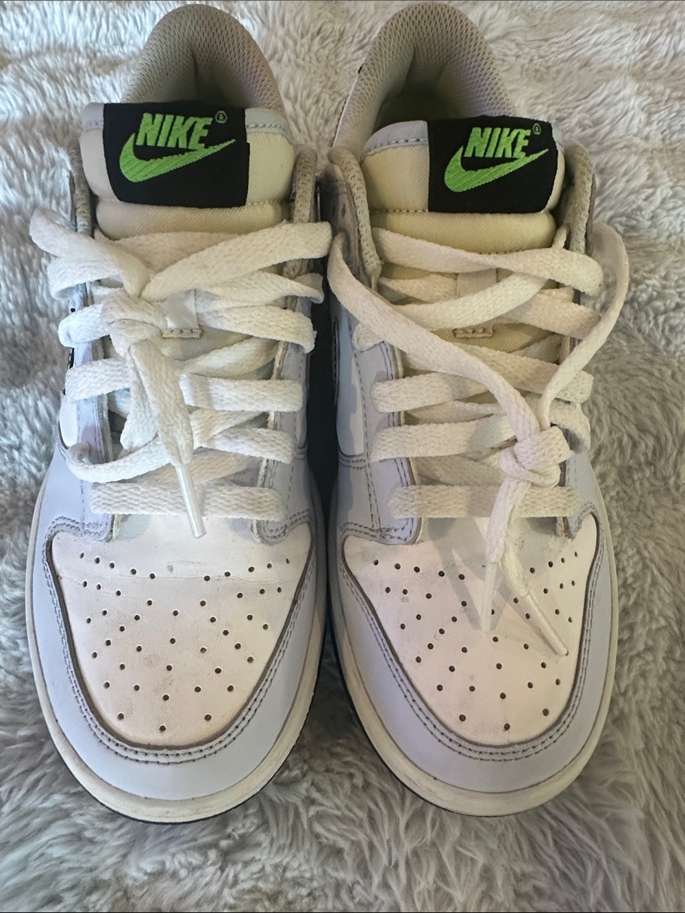 Nike Dunk Low Grey Green Strike Women’s 7.5 / GS 6Y